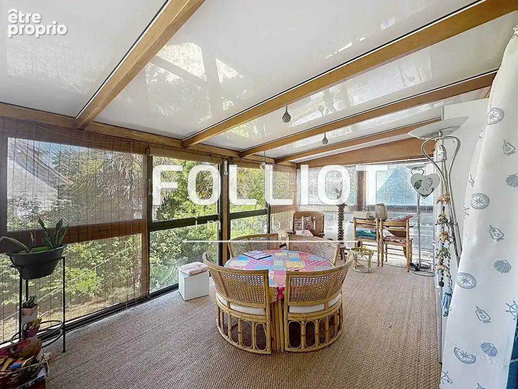 Maison spacieuse de 7 pièces à vendre à Jullouville - photo 8