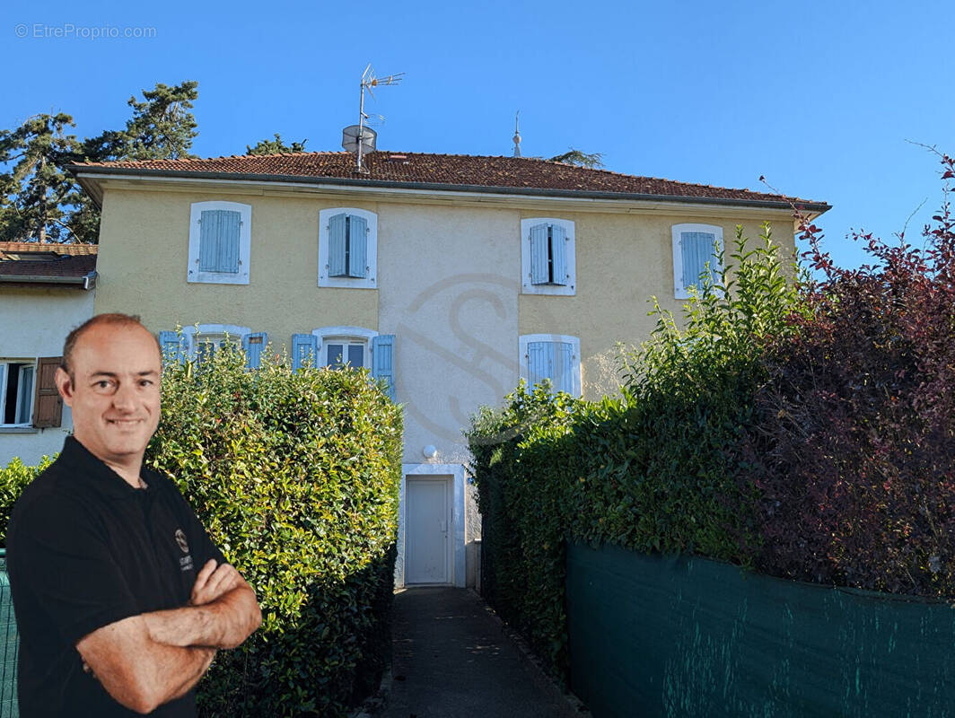 Appartement à LA COTE-SAINT-ANDRE