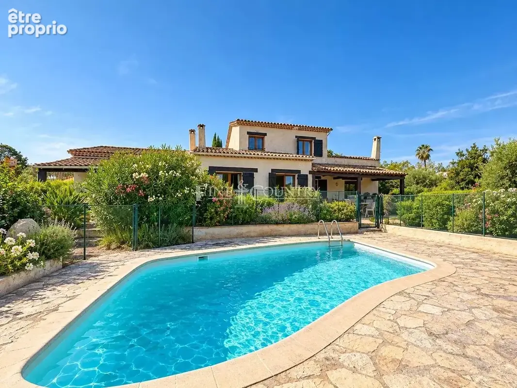 Photo Appartement à Cagnes-Sur-Mer au prix de 780 000€