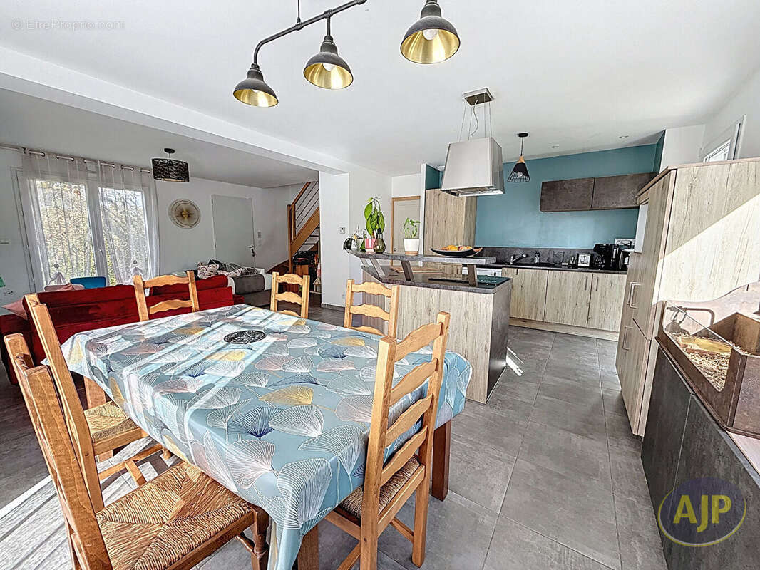 Maison à NORT-SUR-ERDRE