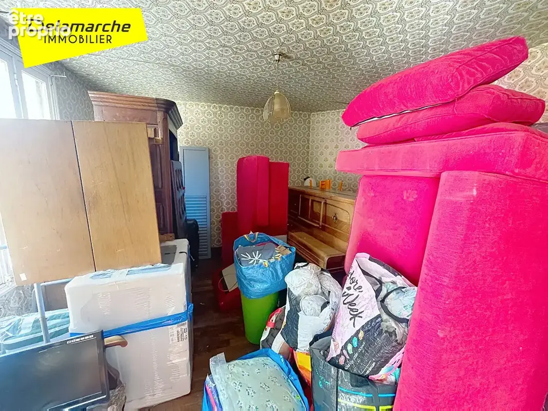 A vendre maison à rénover entièrement saint-jean-le-thomas  50540 beau potentiel - photo 12