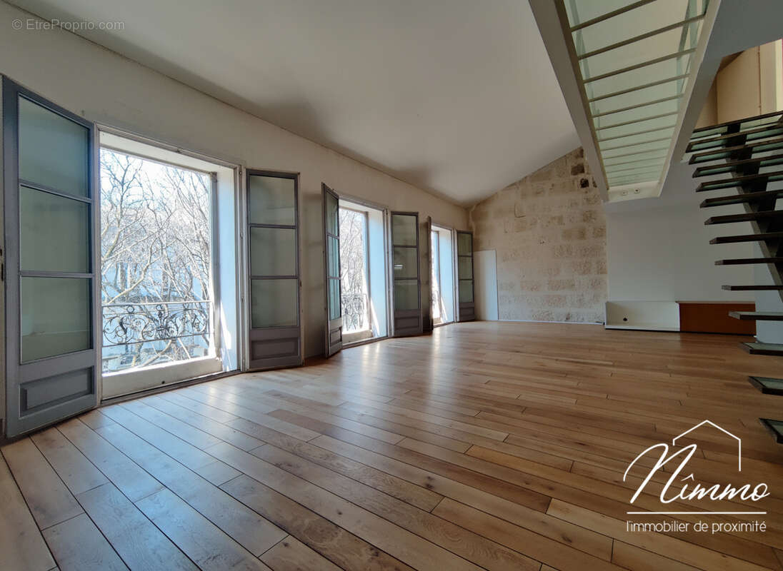 Appartement à NIMES
