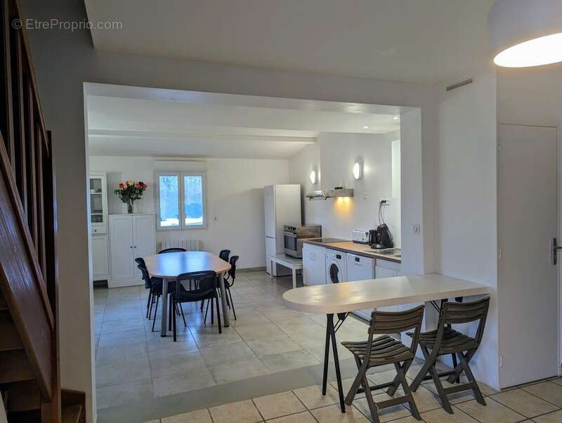 Maison à MARTIGNAS-SUR-JALLE