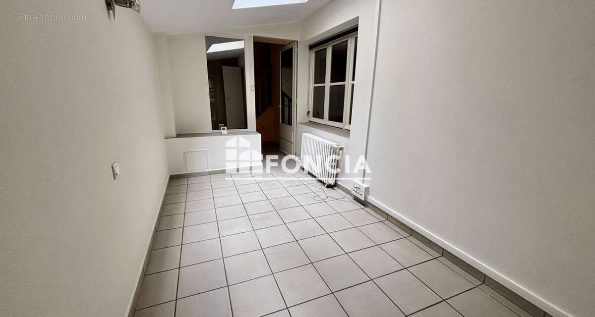 Commerce à CHATELLERAULT