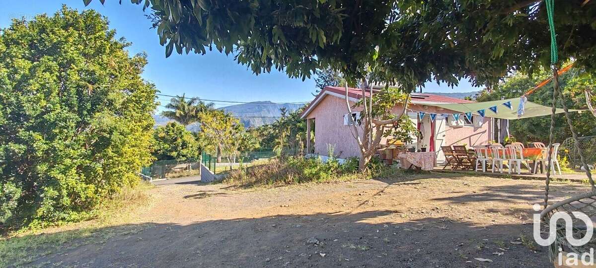 Photo 3 - Maison à LE TAMPON