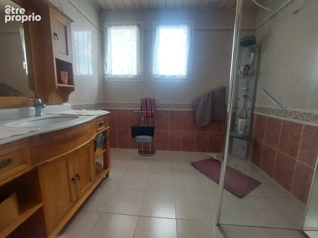 Maison 78 m² à Besseges  - photo 7