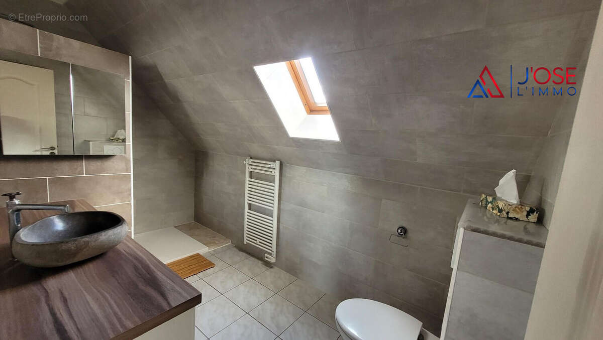 Confort moderne pour le quotidien - Maison à EGLY