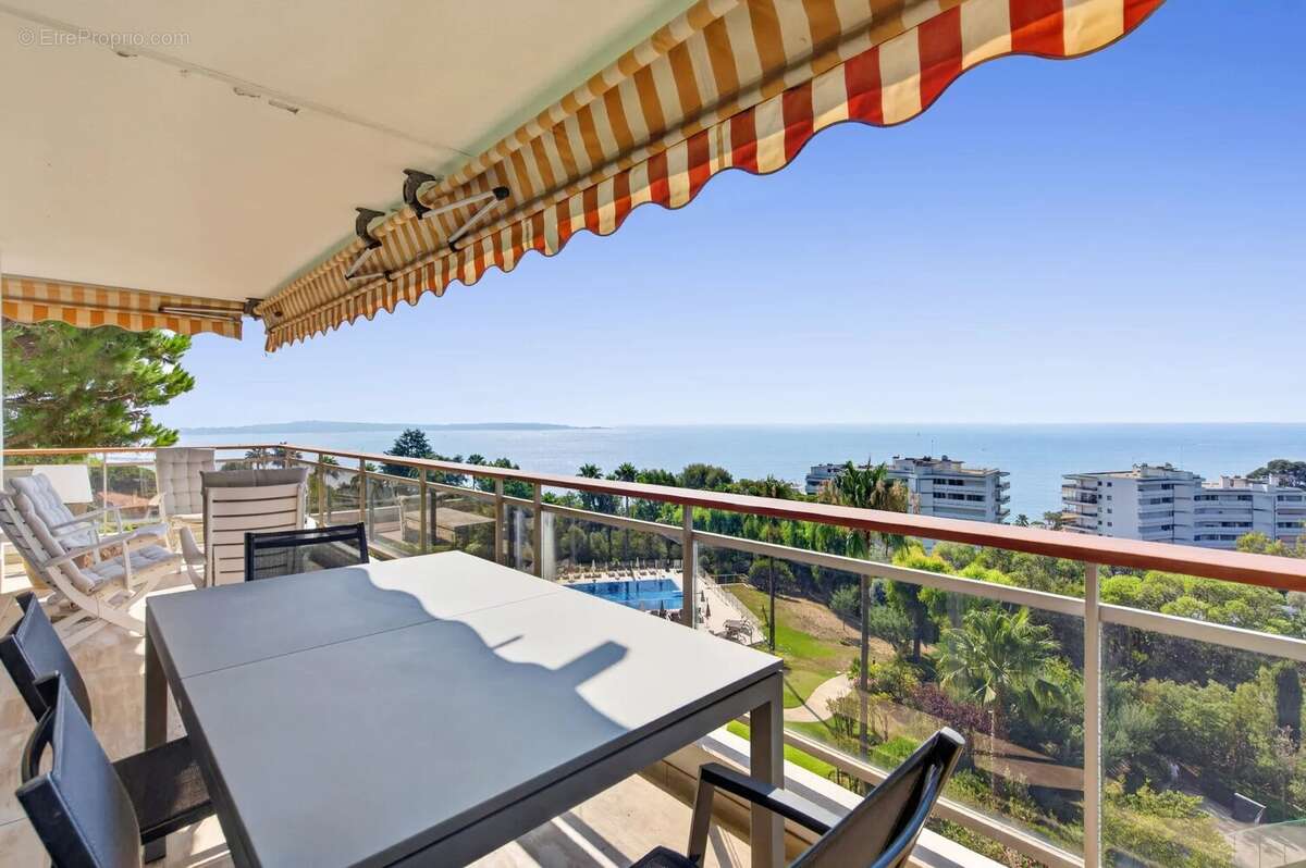 Golfe-Juan – Appartement d’exception avec vue mer panoramique dans résidence de prestige avec piscine et tennis - photo 13