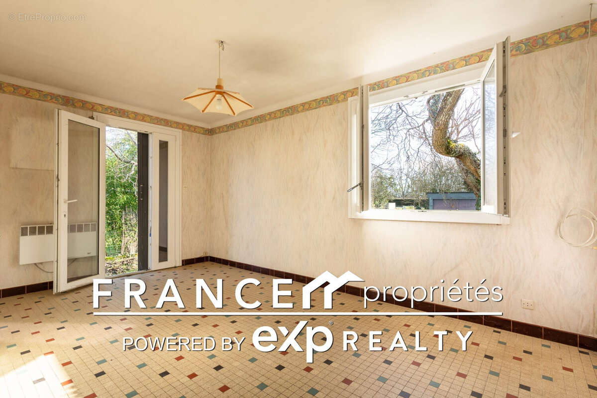 Maison à MONTESQUIEU-VOLVESTRE