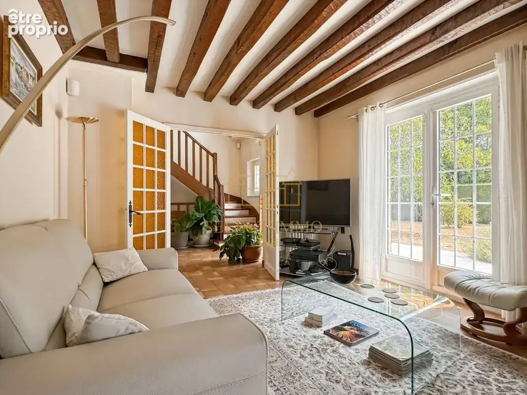 Maison À Vendre avec piscine - proche Évreux - photo 4