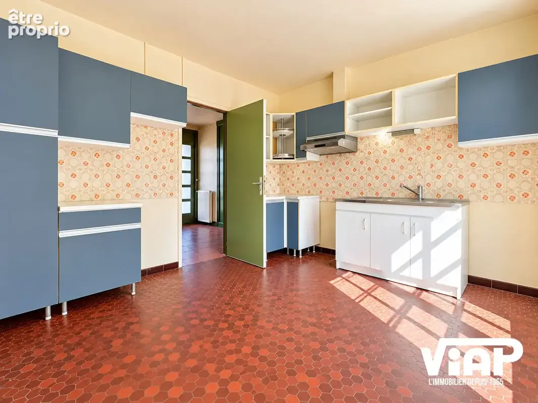 Maison de plain pied - Feytiat 5 Chambres !! 170 m2 - photo 3