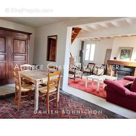 Maison à CHAMBEUGLE