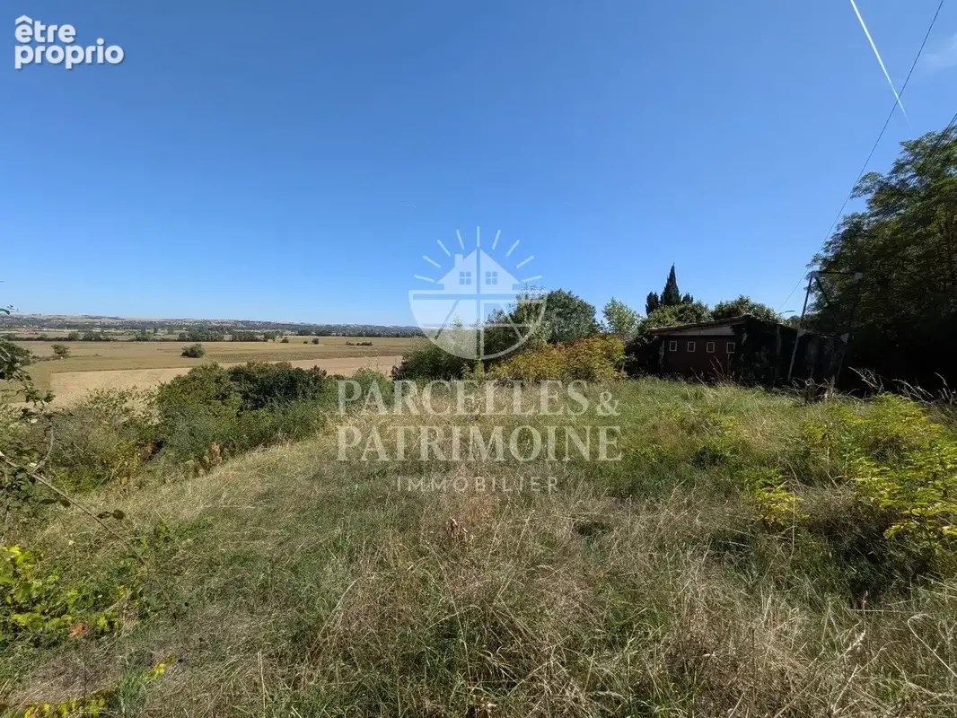 PUYDANIEL : Terrain viabilisé de 982m² avec vue dégagée - photo 5