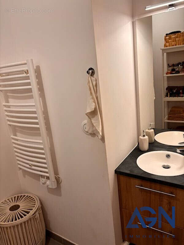 Appartement à JUVIGNAC