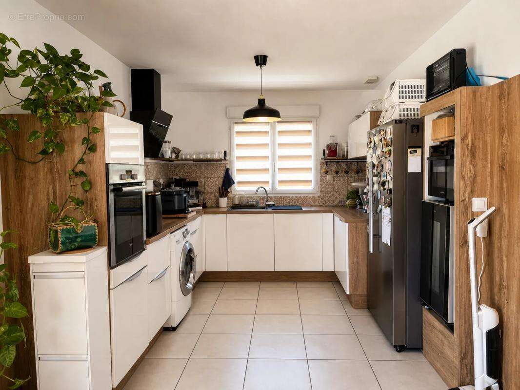 À vendre jolie Villa zen à Vinsobres avec piscine - 121m² - photo 4
