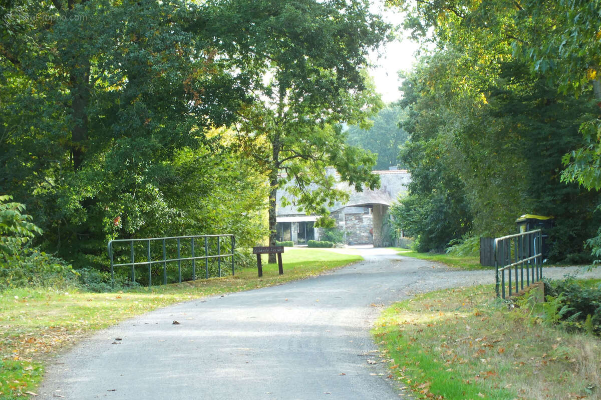 Maison à CLEGUEREC