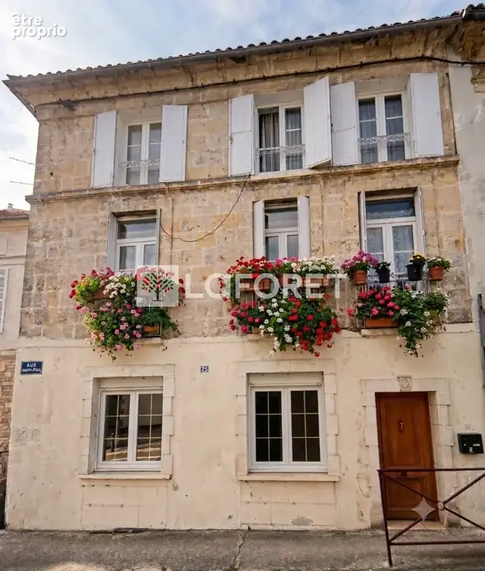 Charmante maison de ville en pierre spacieuse - photo 5