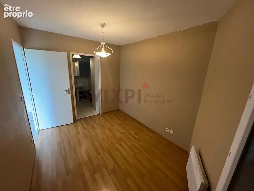 T2 de 44m² avec parking et cave - photo 5