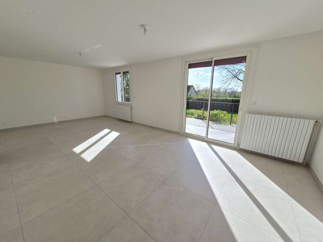 Photo 3 - Maison à LE GRAND-PRESSIGNY