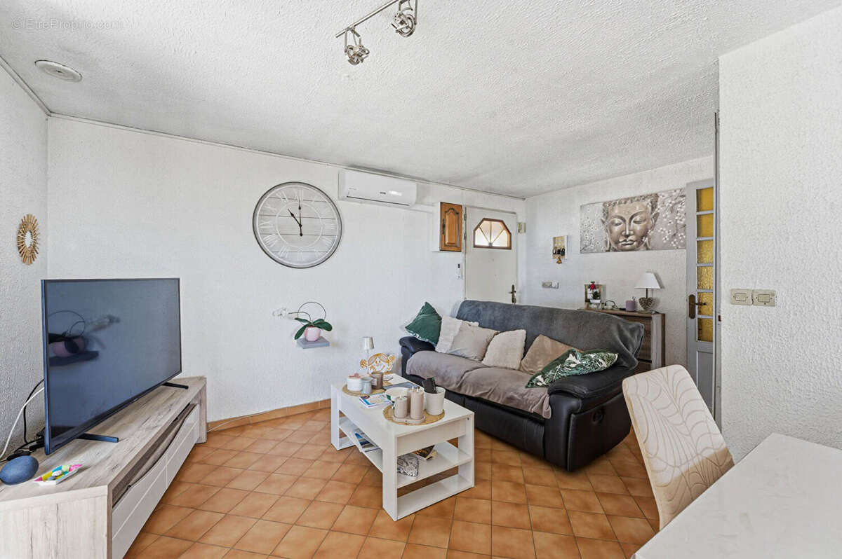 Appartement à SAUSSET-LES-PINS