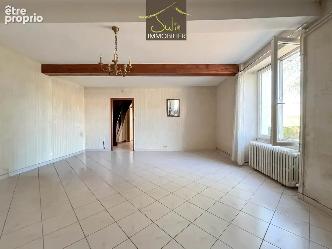 Ensemble Immobilier avec maison, ancienne habitation à rénover et sur 1972m2 en partie constructible ! - photo 4