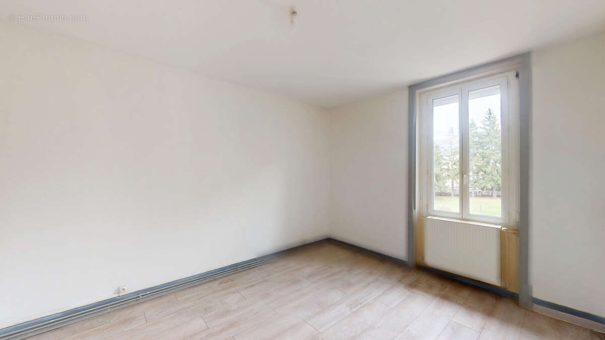 Appartement à FIRMINY
