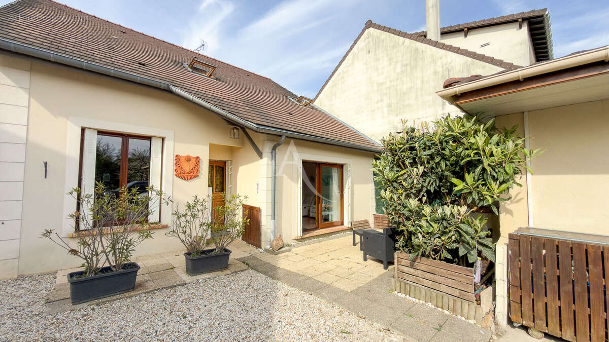 Maison à YERRES