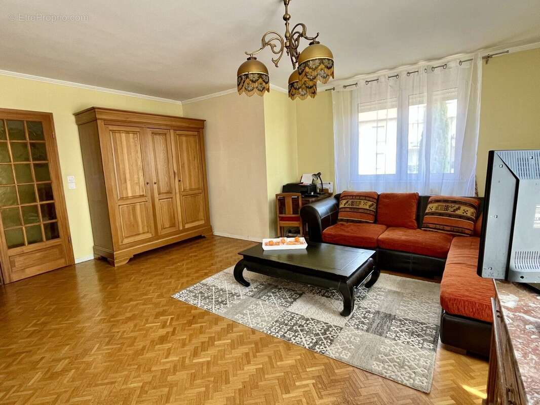 Maison 215 m² à Hagondange  - photo 8