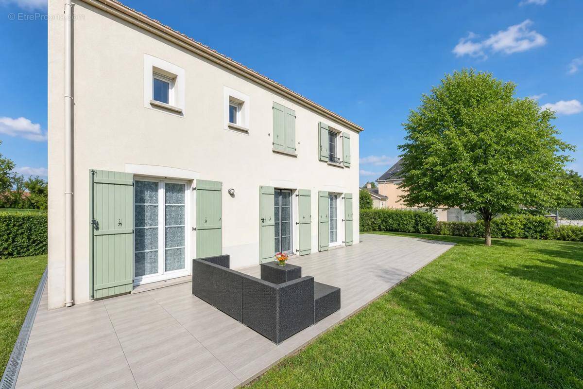 Maison à ROUVRES