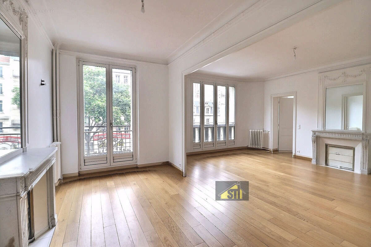 Appartement à PARIS-6E