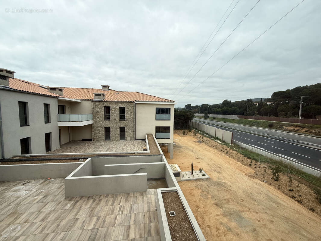 Commerce à SANARY-SUR-MER