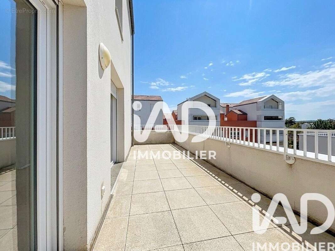 Photo 2 - Appartement à NEUILLY-SUR-MARNE