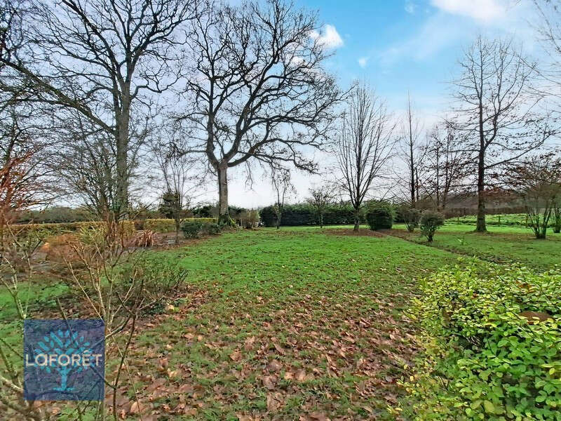 Maison à COMBOURTILLE