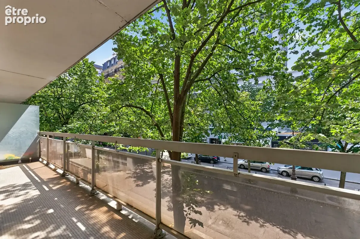 Appartement à PARIS-15E