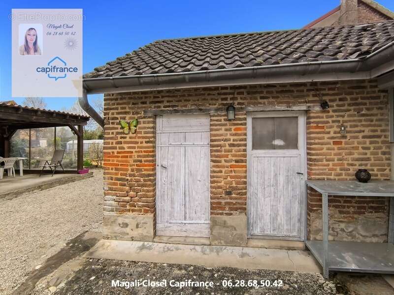Maison à MERVANS