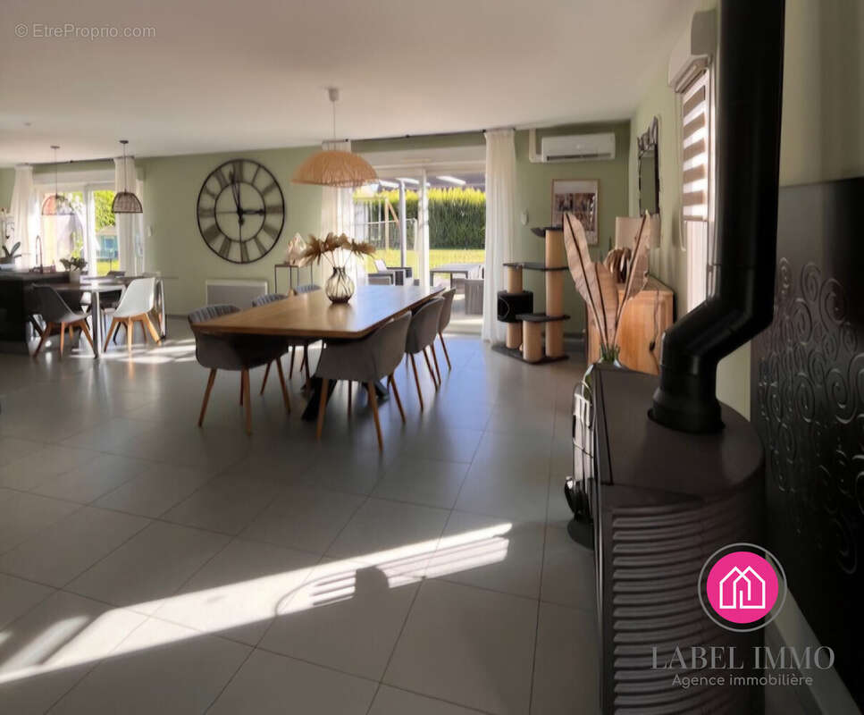 Maison 161 m² à Sepmeries  - photo 3