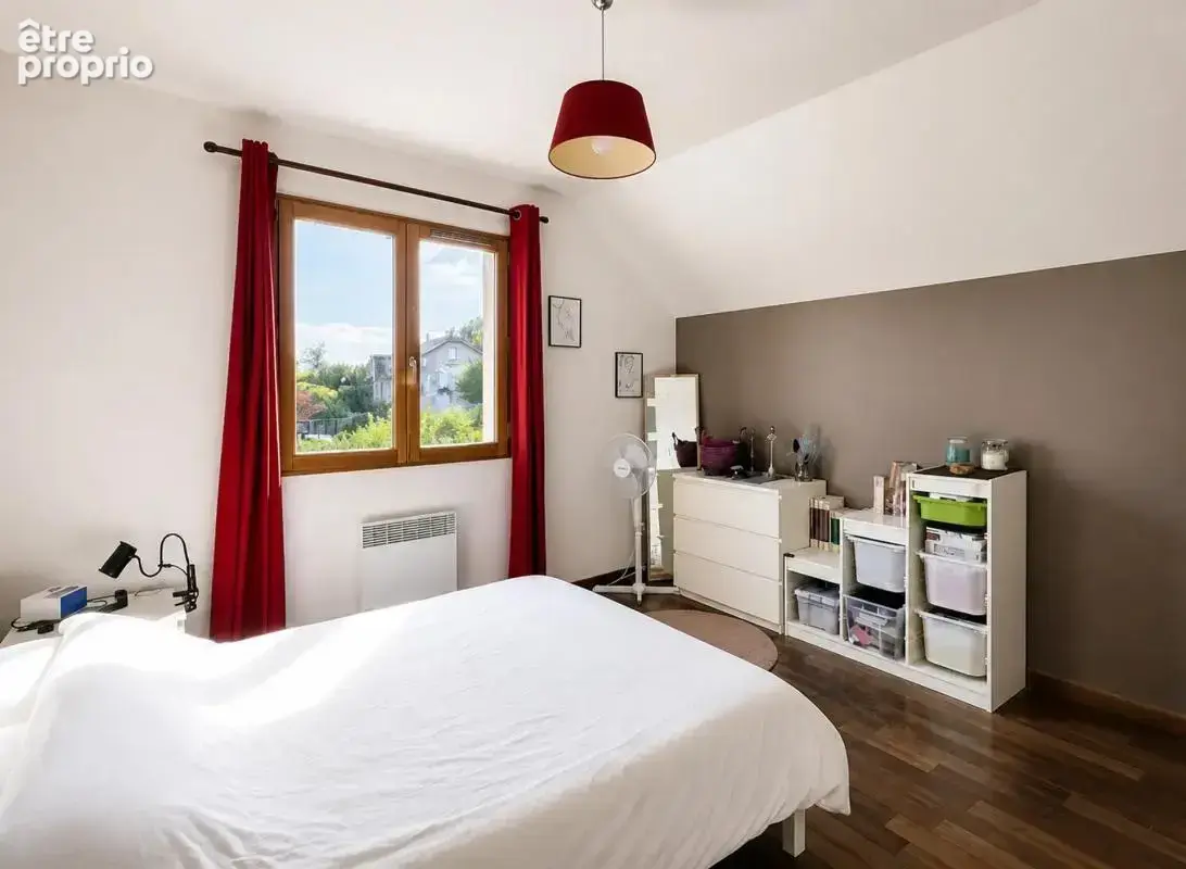 Maison de 5 pièces de 90 m² à Saint-André-le-Gaz - photo 10