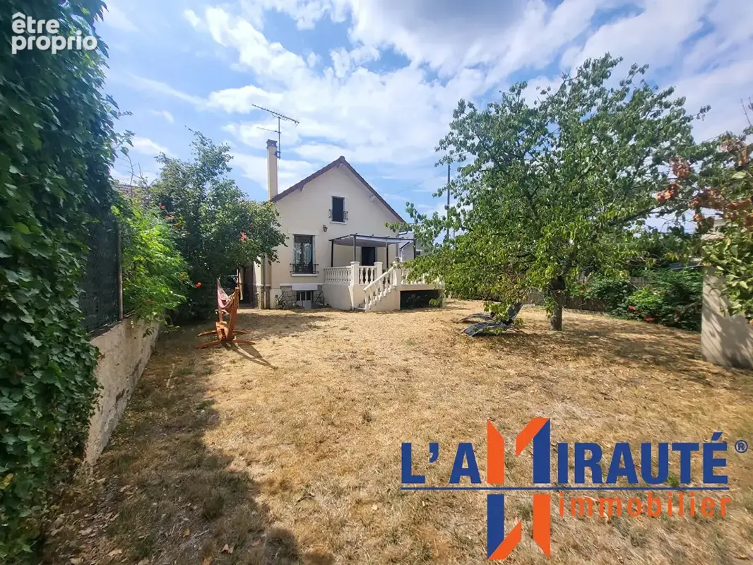 Maison 5 pièces, 3 chambres, quartier des 10 Arpents - photo 2