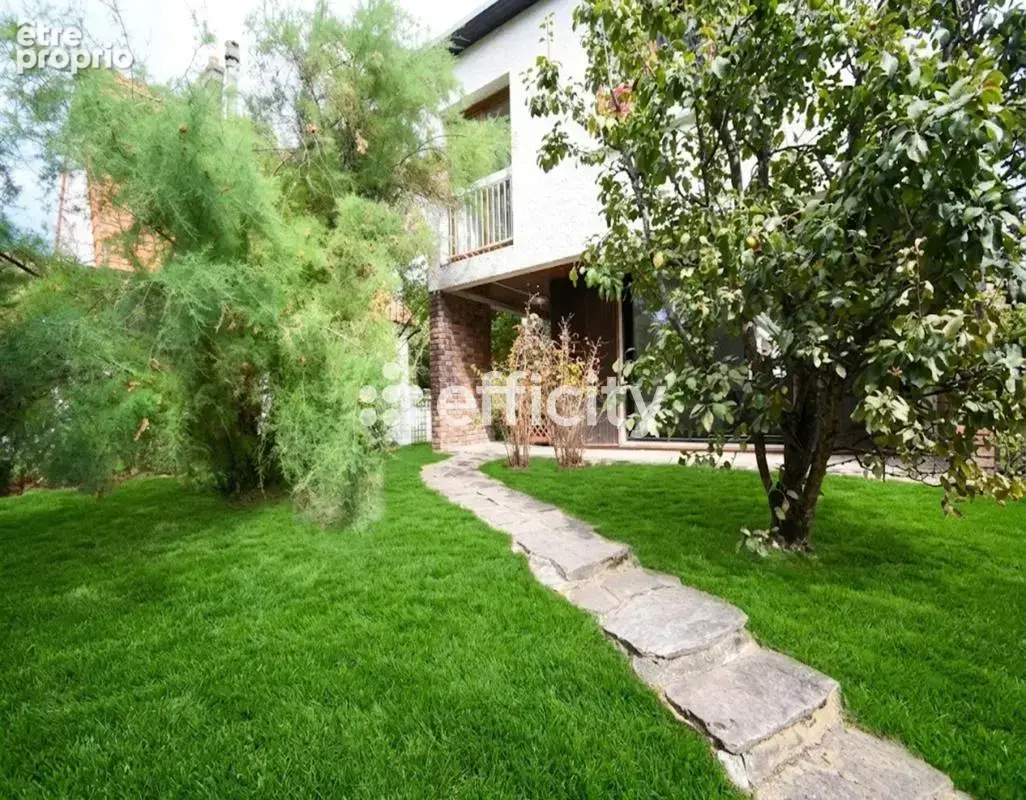 Maison 7 pièces 187 m² à vendre à Soisy-Sous-Montmorency (95230) - photo 1