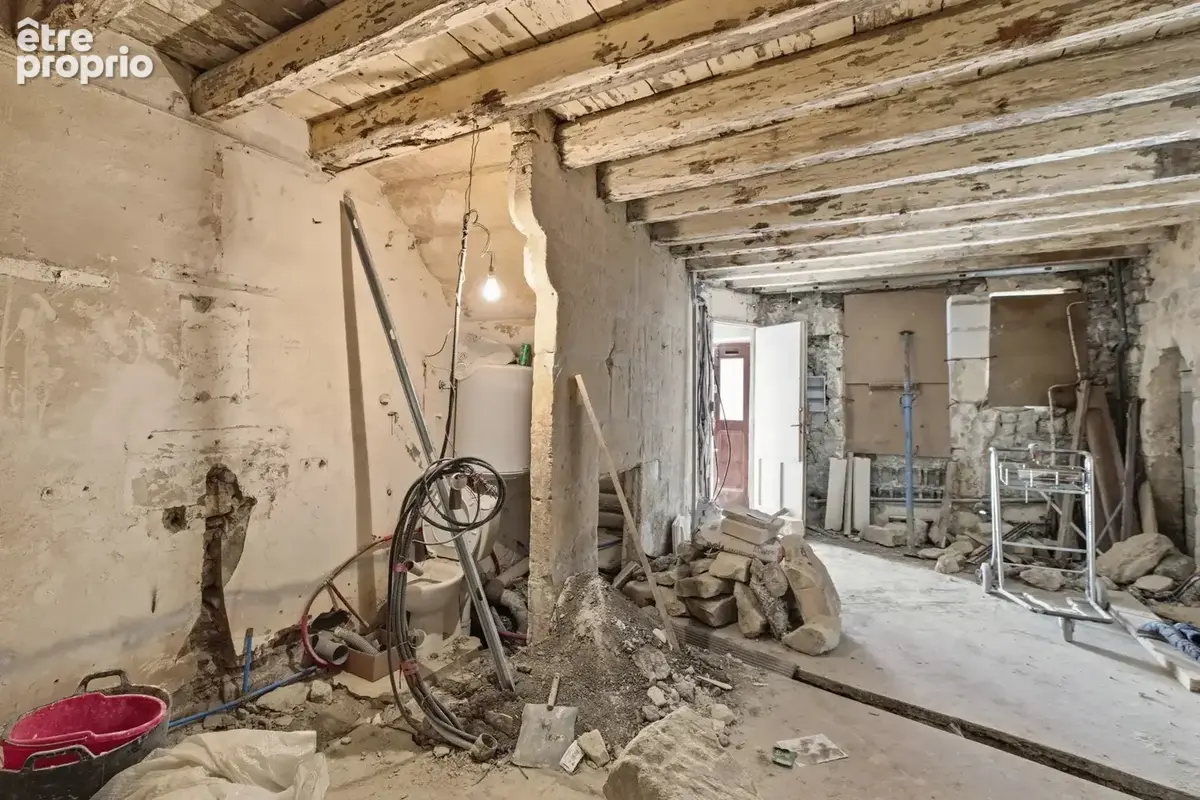 Maison de ville à restaurer Roquette Exclusivité - photo 7