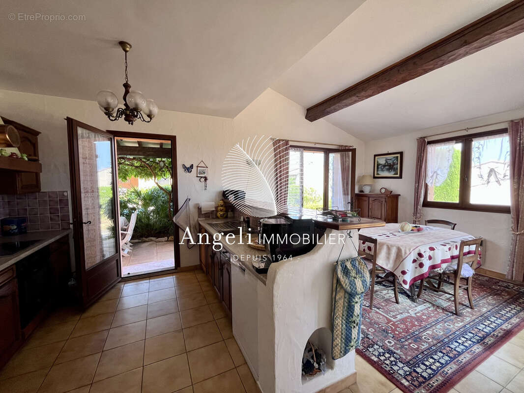 Villa Provençale vue mer - Saint AYGULF - photo 9