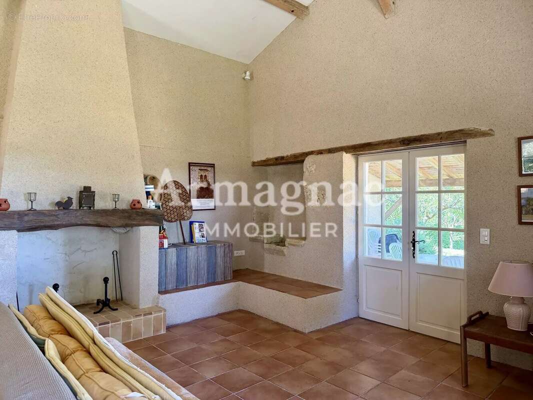 Maison en pierre avec piscine - photo 6