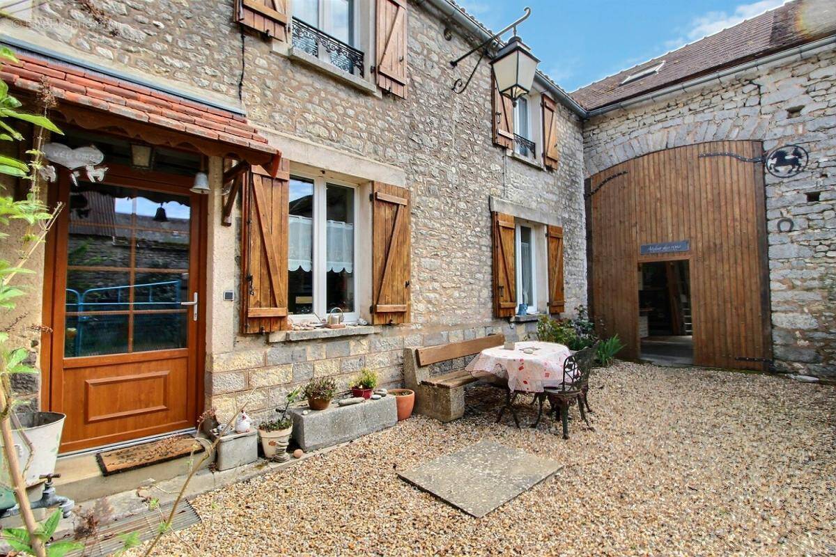 Maison à ANGERVILLE