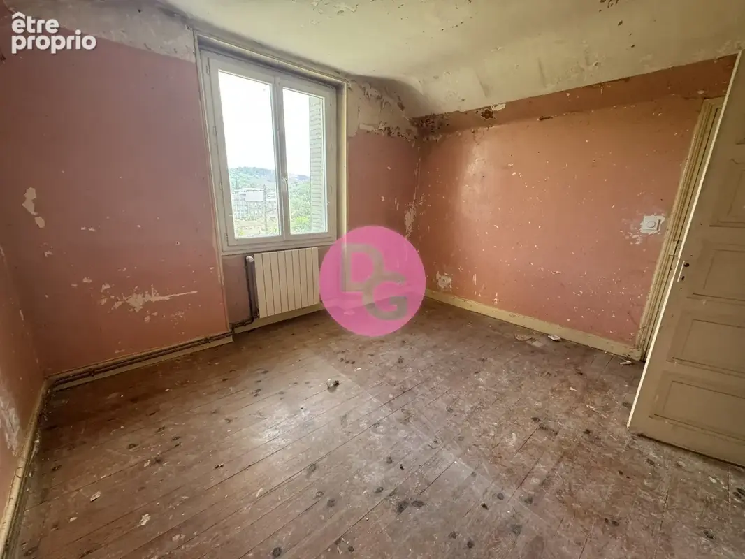 Maison 5 pièces 90 m² à vendre à Decazeville (12300) - photo 6