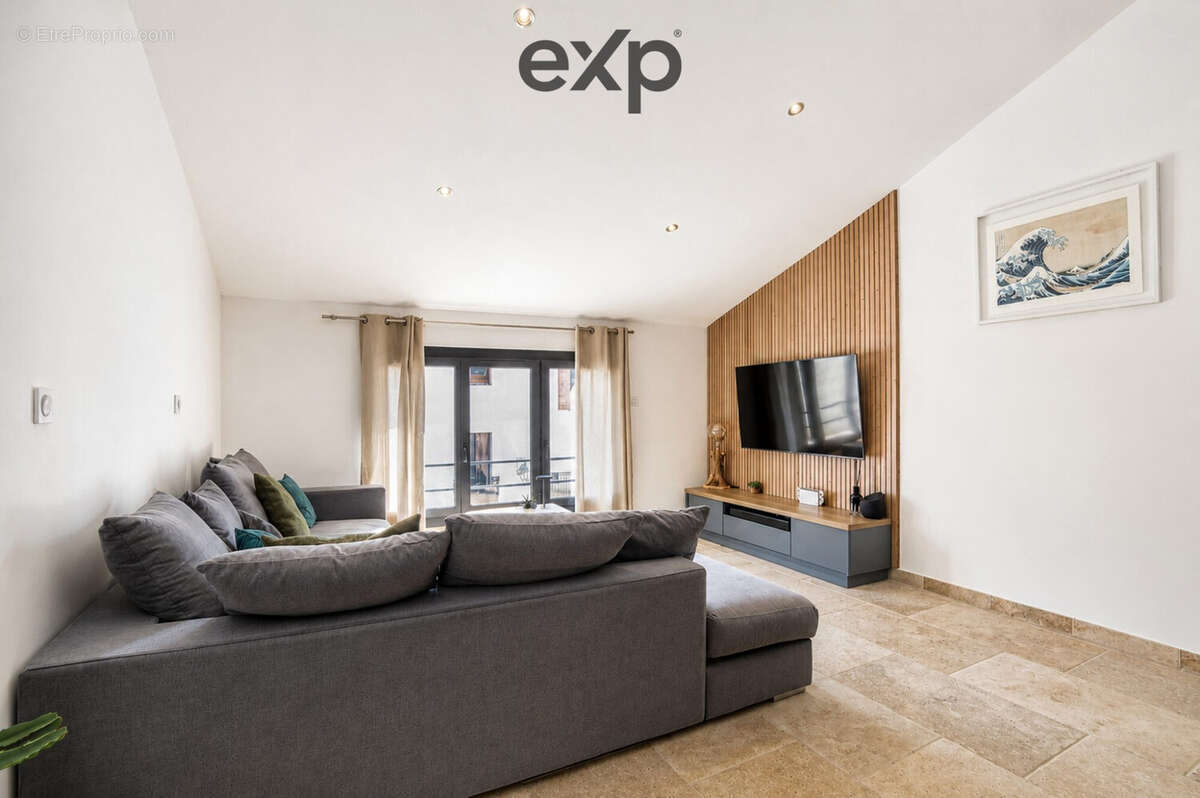 Appartement 86 m² à Villelaure  - photo 5