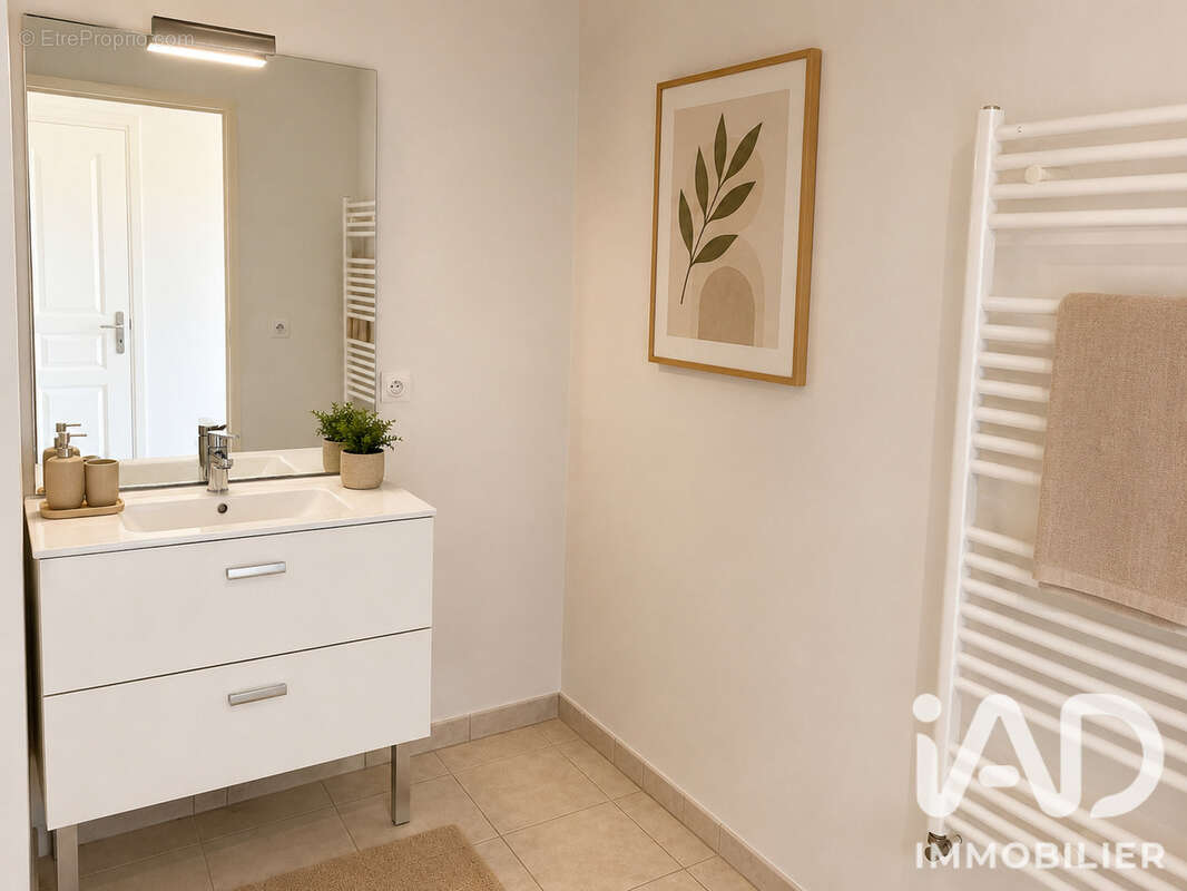 Photo 8 - Appartement à L'ISLE-D'ABEAU