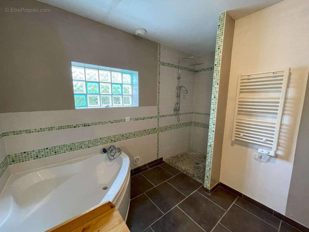 Maison à ECOUST-SAINT-MEIN