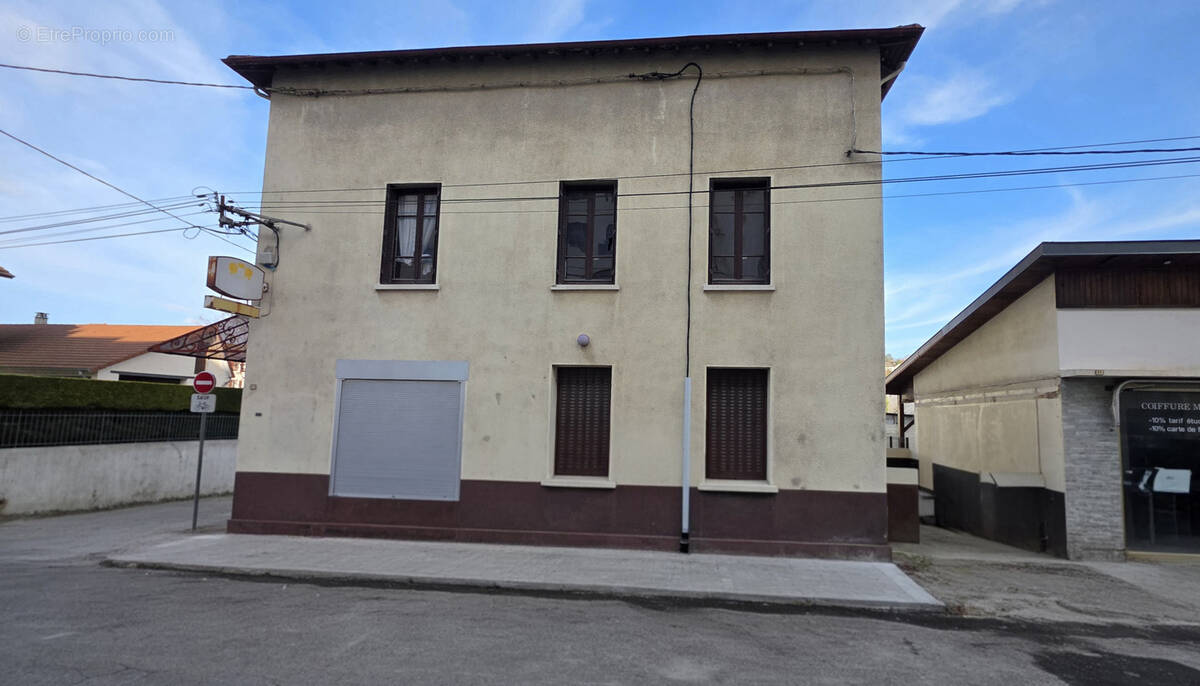 Appartement à BOURGOIN-JALLIEU
