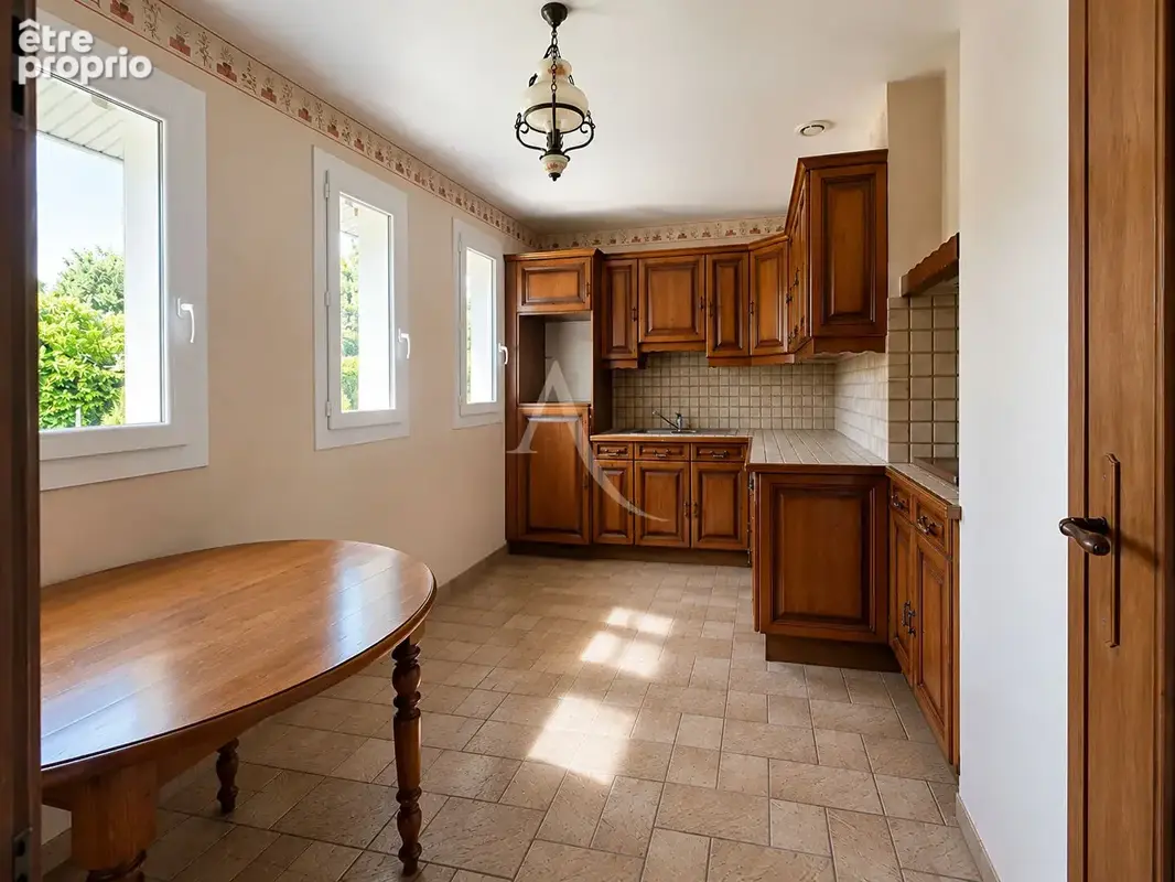 CESTAS - Maison de plain-pied de 95 m² avec garage et beau jardin - photo 4