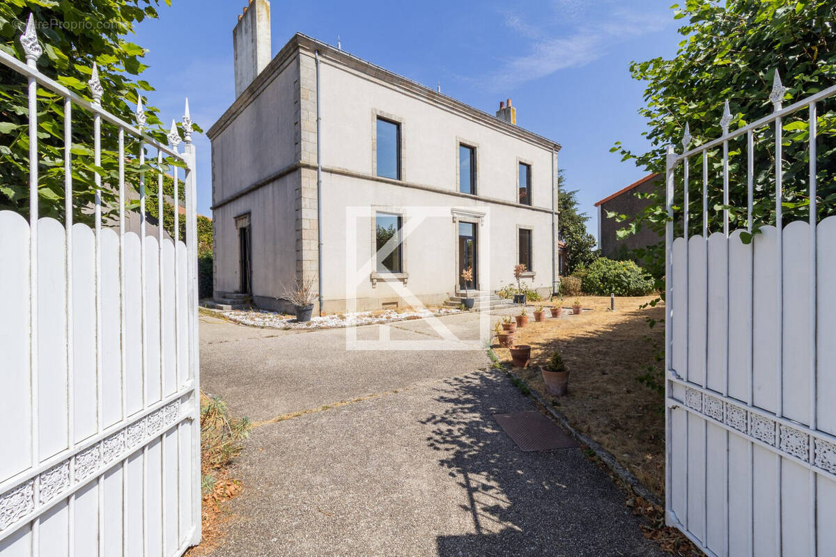 Maison à LA RENAUDIERE